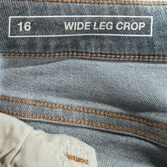 Sonoma Wide Leg Cropped Jeans. Size 16. - Picture 2 of 4